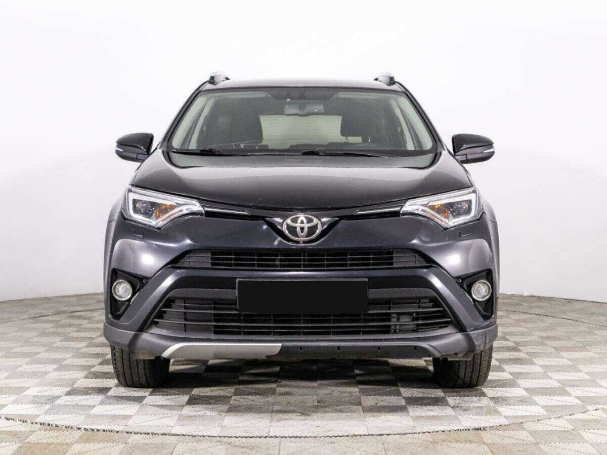 Toyota RAV4 б/у, 2018, Автоматическая. Фото: #1