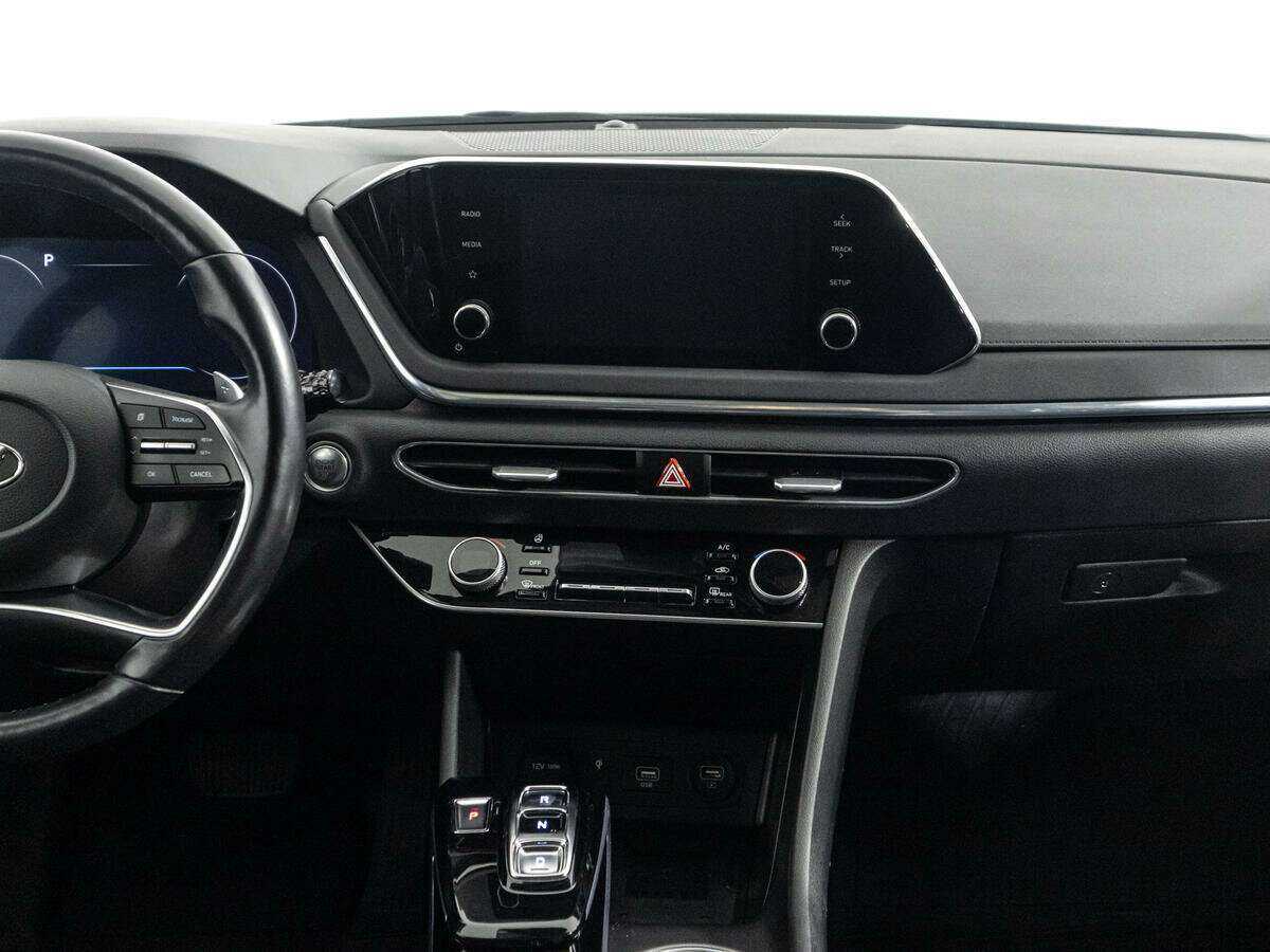Hyundai Sonata б/у, 2020, Автоматическая. Фото: #12