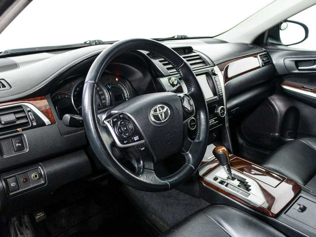 Toyota Camry б/у, 2012, Автоматическая. Фото: #10