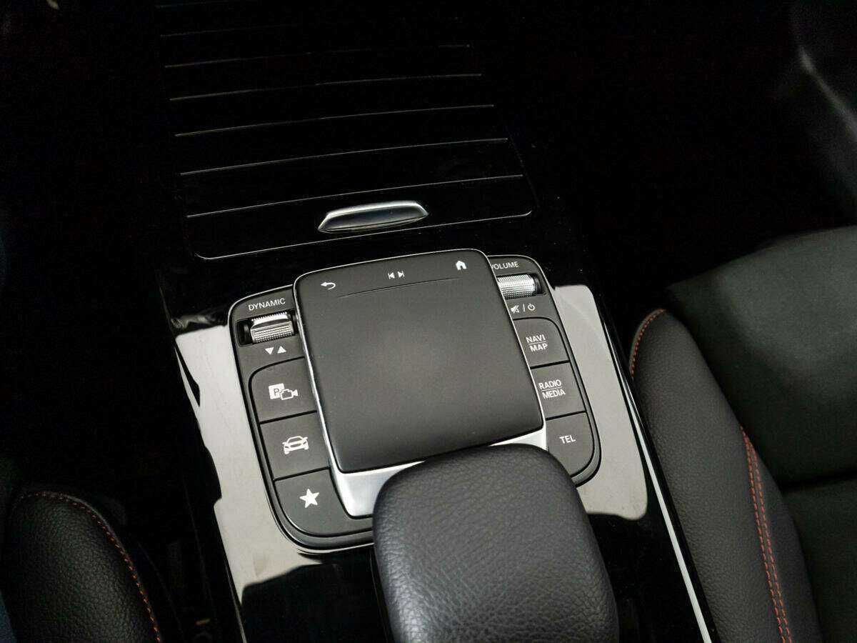 Mercedes-Benz A-Класс б/у, 2020, Роботизированная. Фото: #16