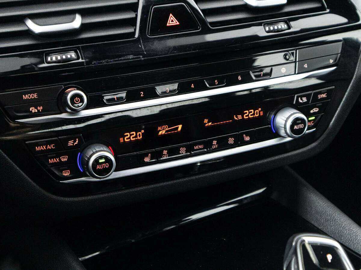 BMW 5 серии б/у, 2017, Автоматическая. Фото: #16