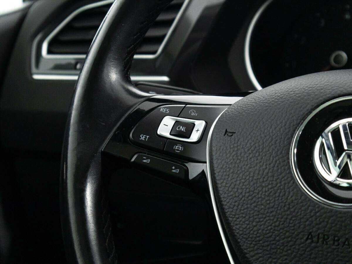 Volkswagen Tiguan б/у, 2019, Роботизированная. Фото: #17