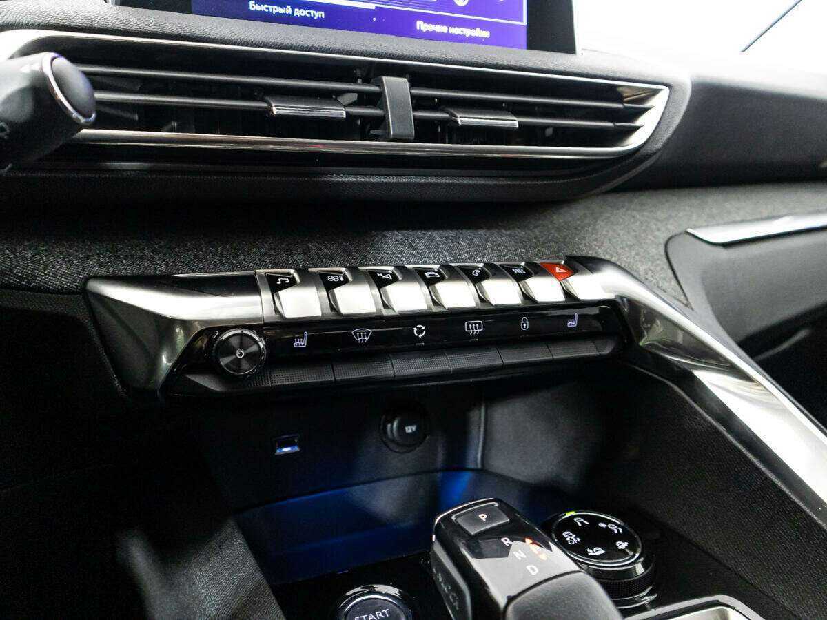 Peugeot 3008 б/у, 2018, Автоматическая. Фото: #15