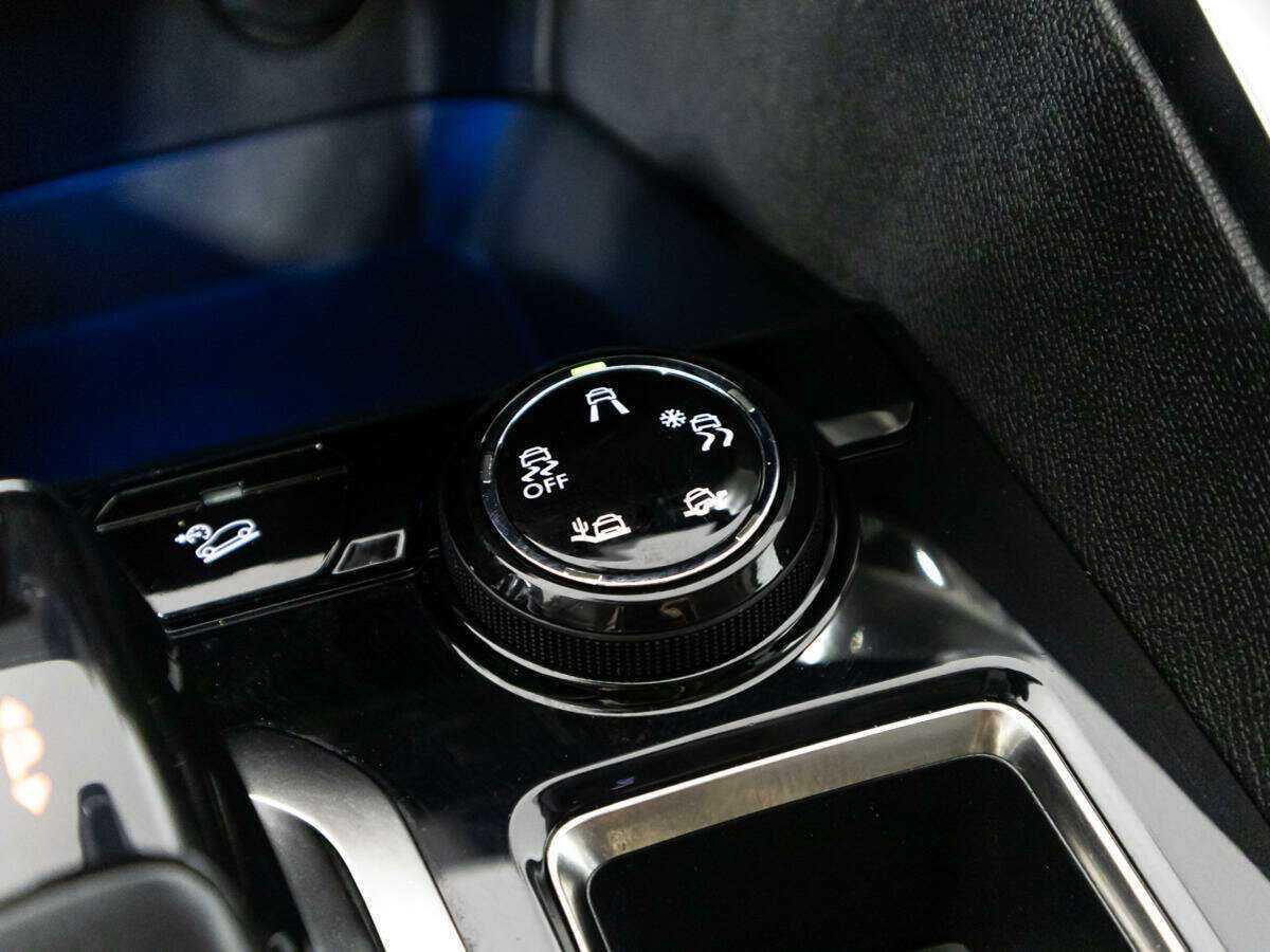 Peugeot 3008 б/у, 2018, Автоматическая. Фото: #16