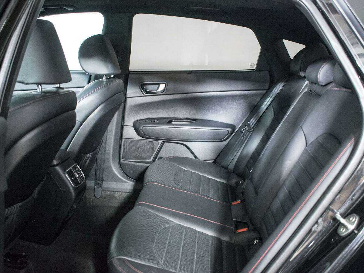 Kia Optima б/у, 2018, Автоматическая. Фото: #9
