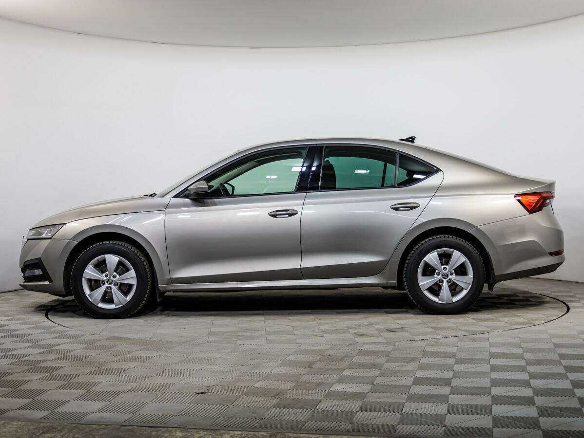 Skoda Octavia б/у, 2020, Роботизированная. Фото: #6