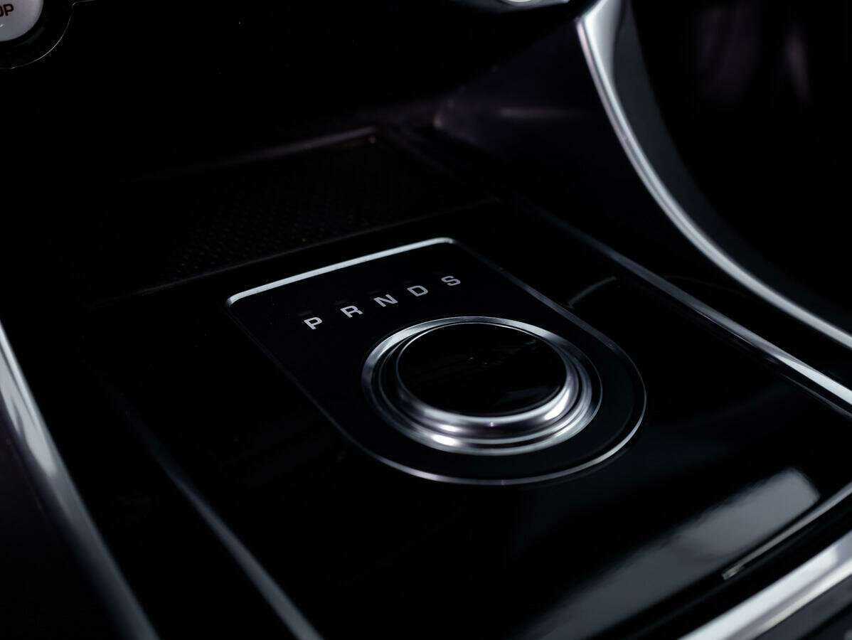 Jaguar XF б/у, 2017, Автоматическая. Фото: #23