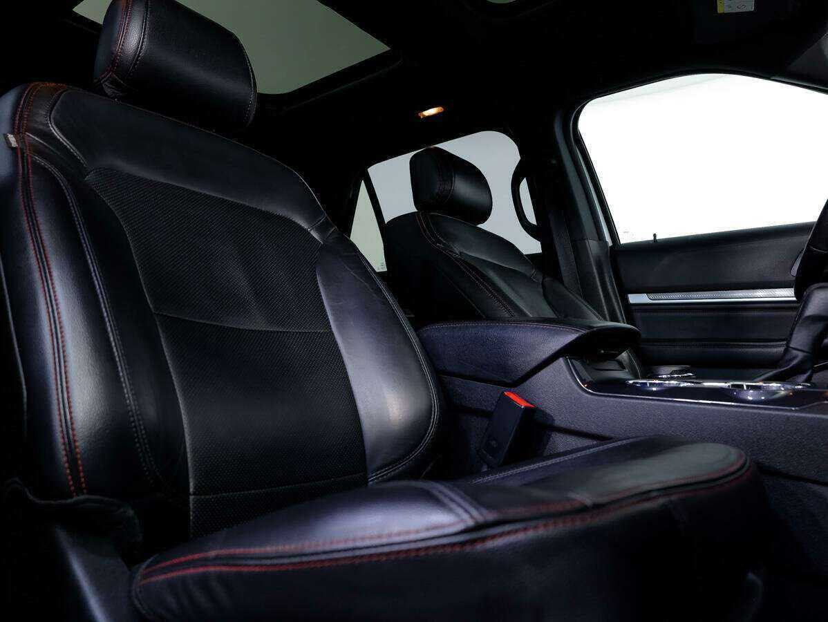 Ford Explorer б/у, 2015, Автоматическая. Фото: #11