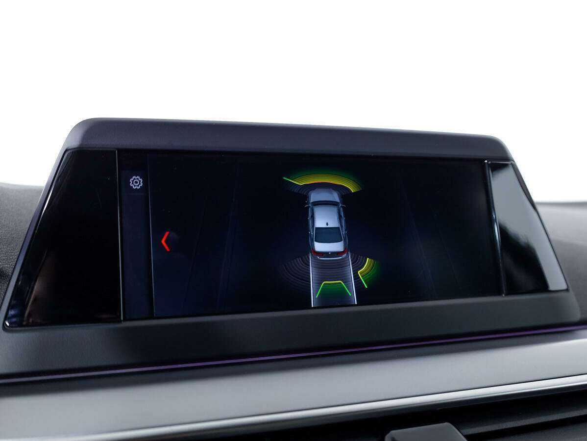 BMW 5 серии б/у, 2018, Автоматическая. Фото: #14