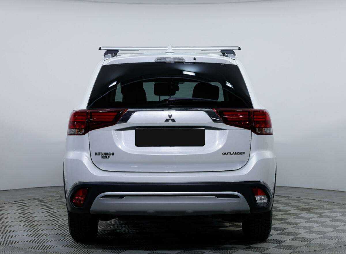 Mitsubishi Outlander б/у, 2018, Вариатор. Фото: #5