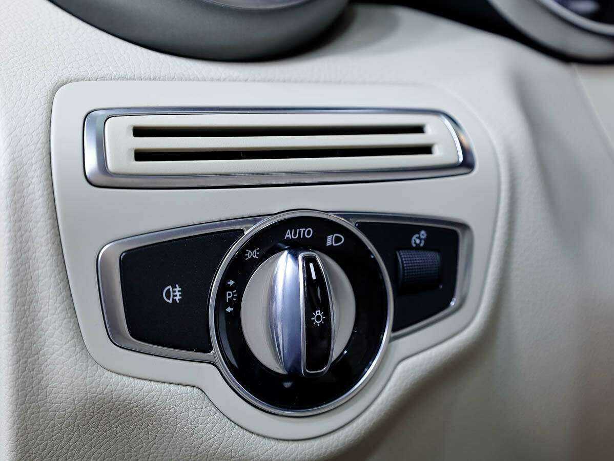 Mercedes-Benz C-Класс б/у, 2015, Автоматическая. Фото: #18