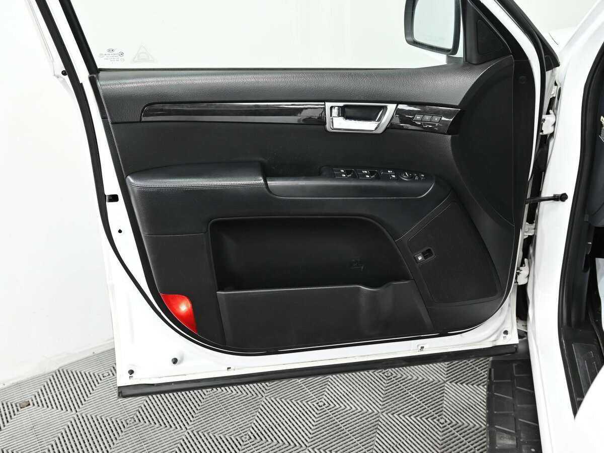 Kia Mohave б/у, 2012, Автоматическая. Фото: #10