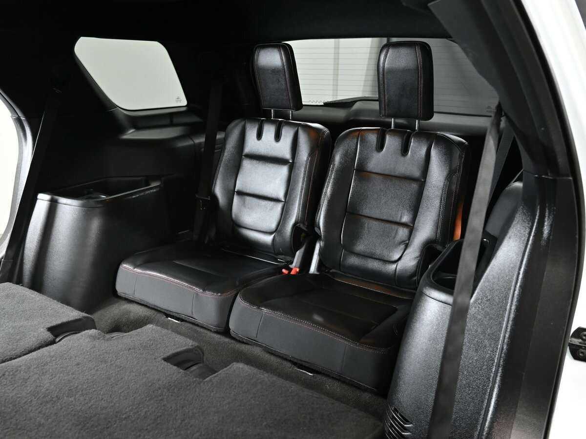 Ford Explorer б/у, 2015, Автоматическая. Фото: #18