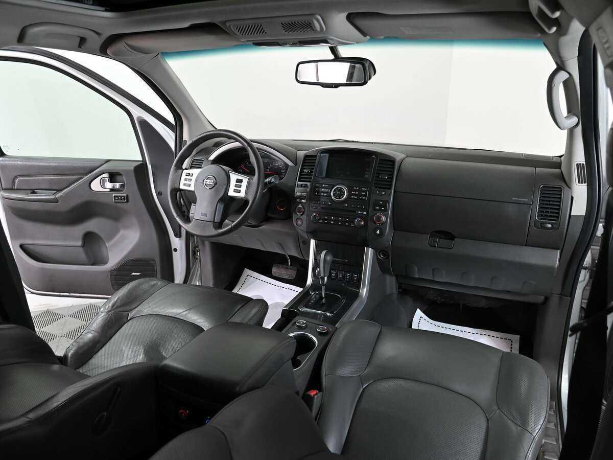 Nissan Pathfinder б/у, 2012, Автоматическая. Фото: #7