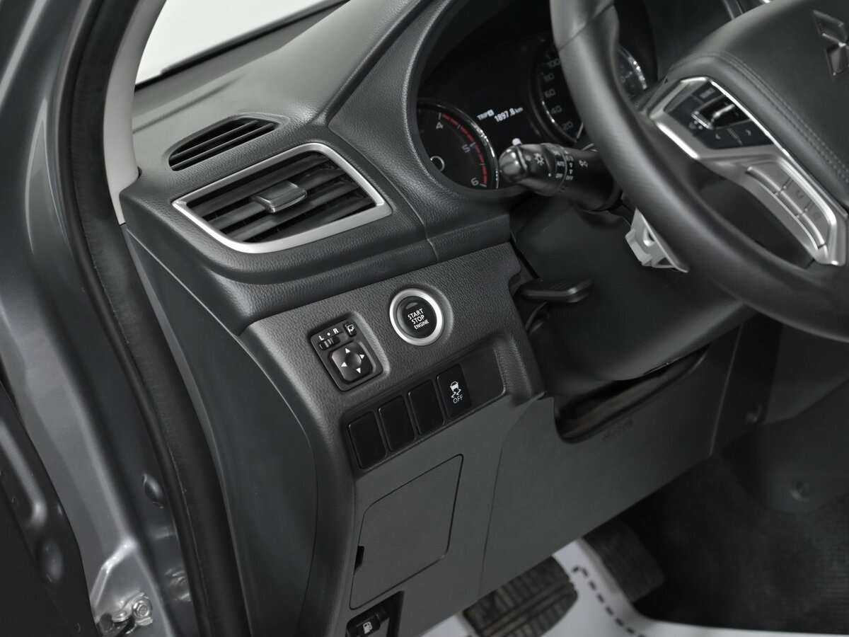 Mitsubishi Pajero Sport б/у, 2017, Автоматическая. Фото: #10