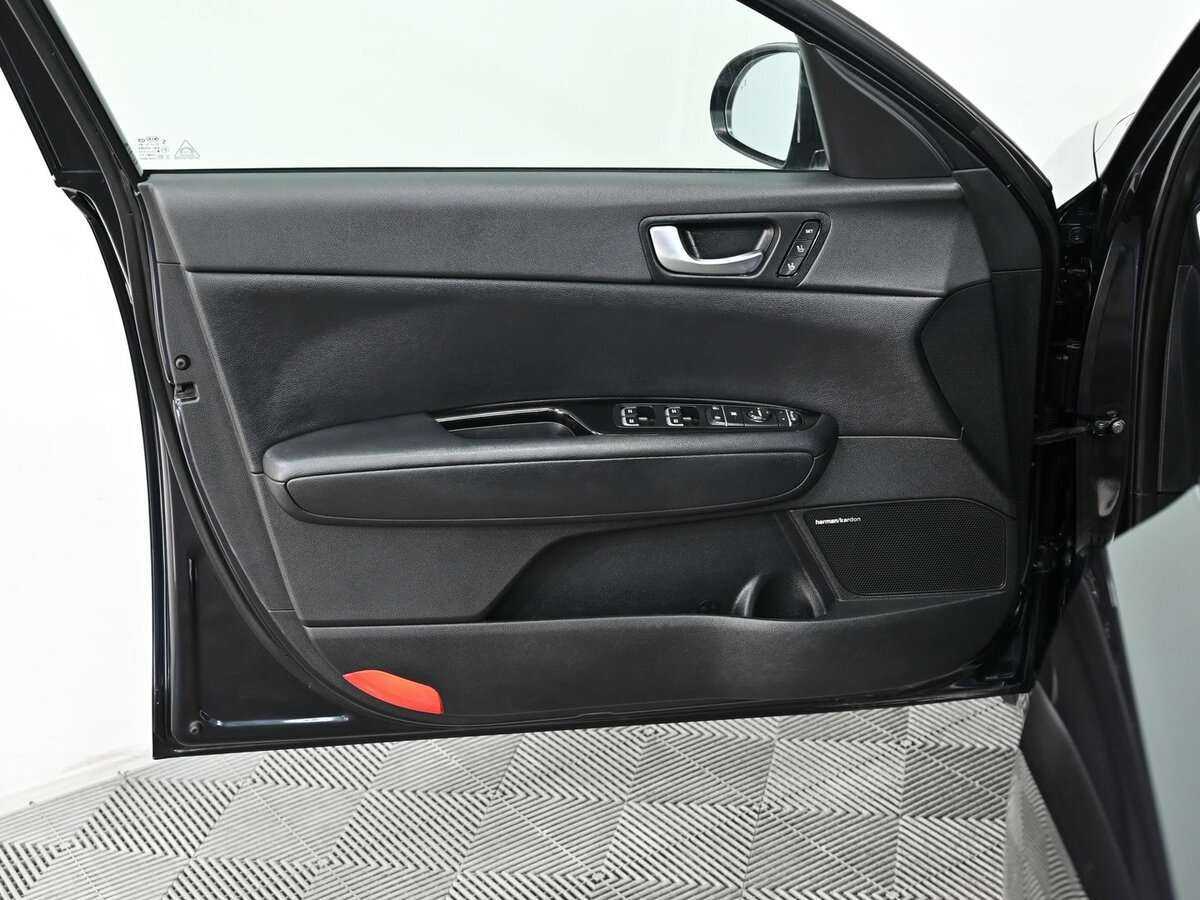 Kia Optima б/у, 2018, Автоматическая. Фото: #9