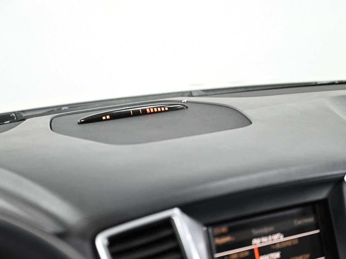 Mercedes-Benz M-Класс б/у, 2012, Автоматическая. Фото: #9