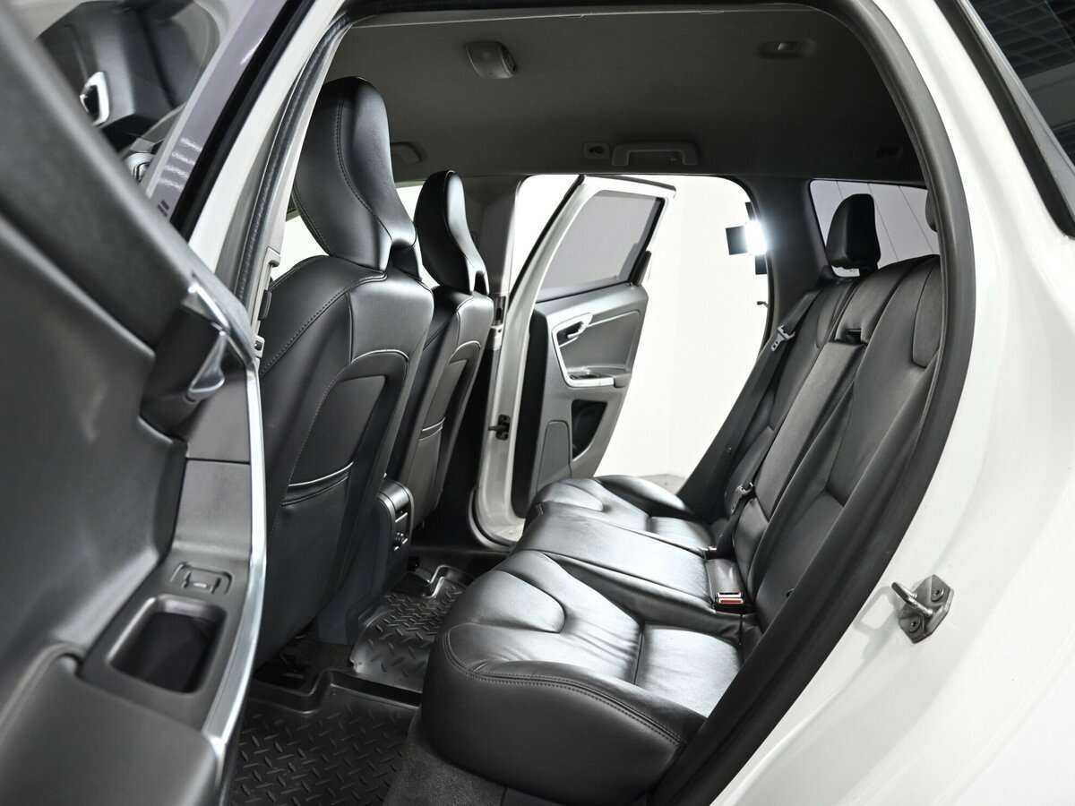 Volvo XC60 б/у, 2014, Автоматическая. Фото: #12