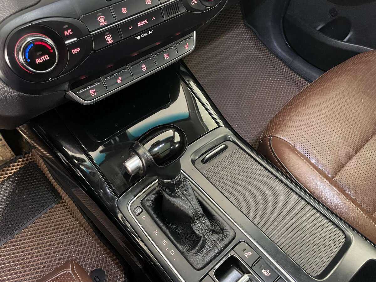 Kia Sorento б/у, 2016, Автоматическая. Фото: #14