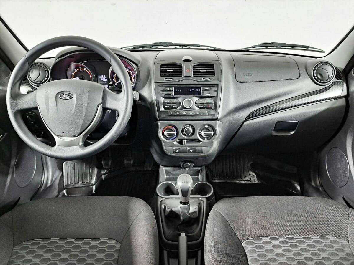 Lada (ВАЗ) Granta б/у, 2023, Механическая. Фото: #10