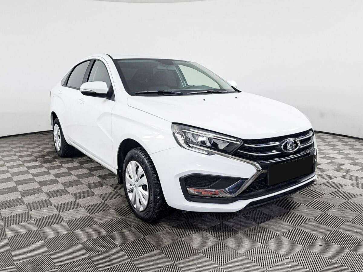 Lada (ВАЗ) Vesta б/у, 2023, Механическая. Фото: #2