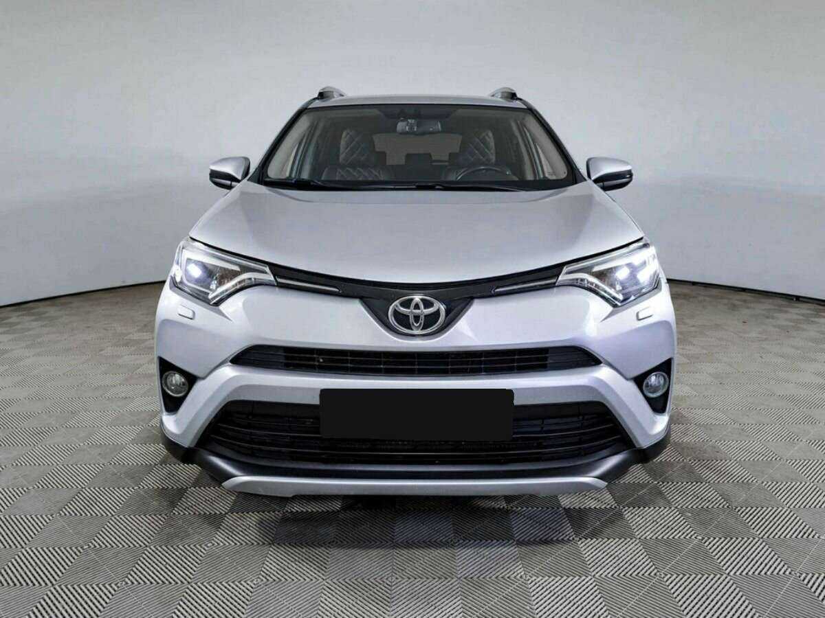 Toyota RAV4 б/у, 2015, Автоматическая. Фото: #1