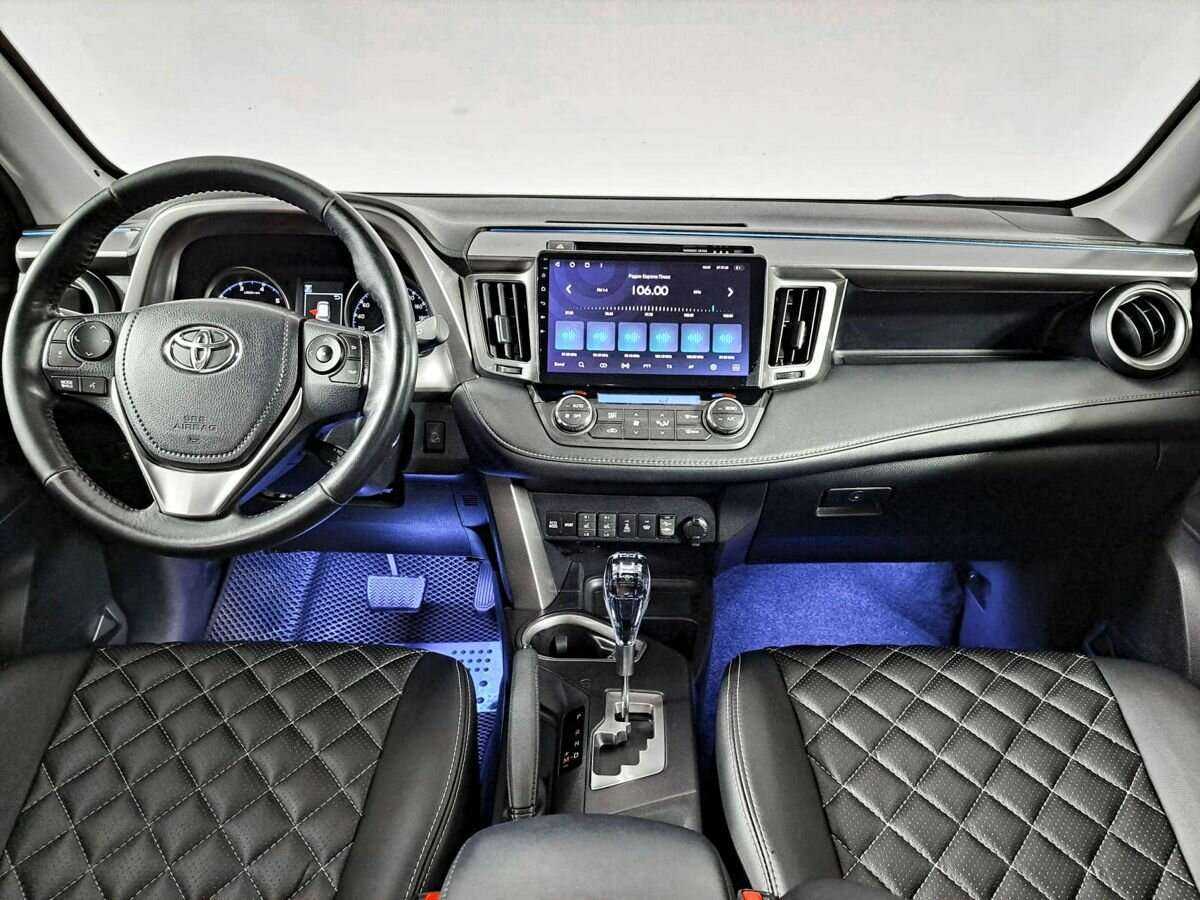 Toyota RAV4 б/у, 2015, Автоматическая. Фото: #8