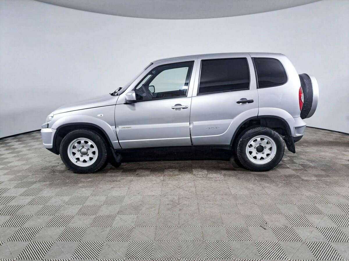 Chevrolet Niva б/у, 2016, Механическая. Фото: #7