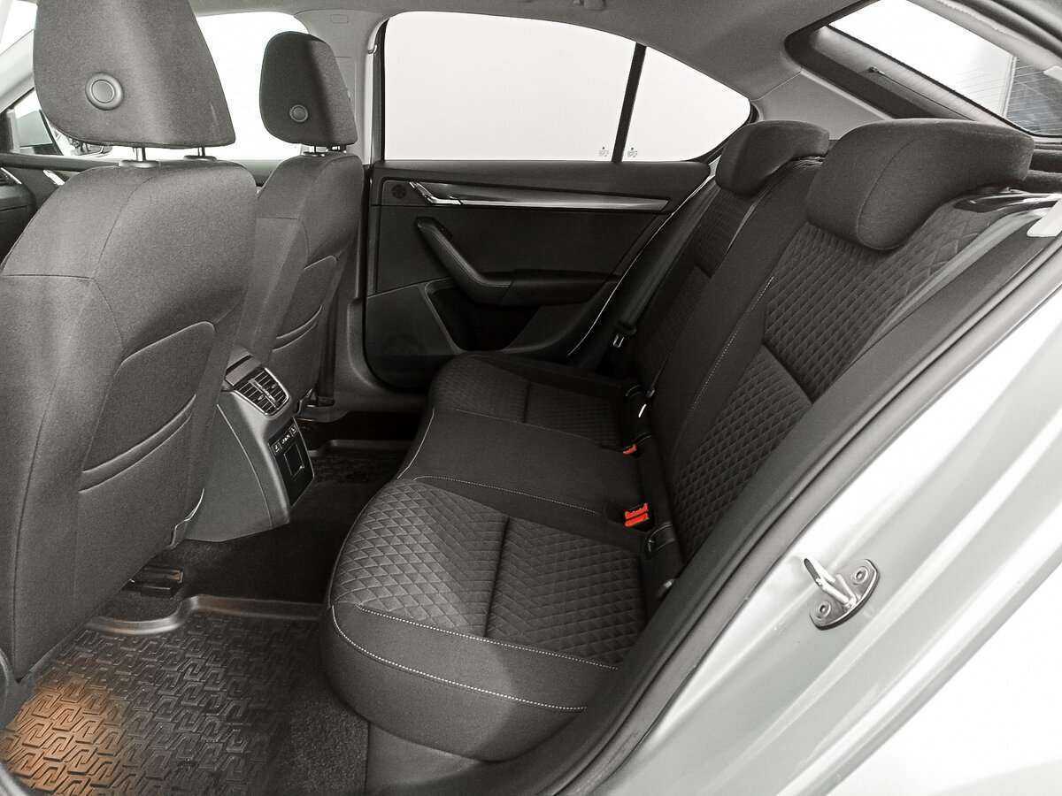 Skoda Octavia б/у, 2018, Роботизированная. Фото: #9