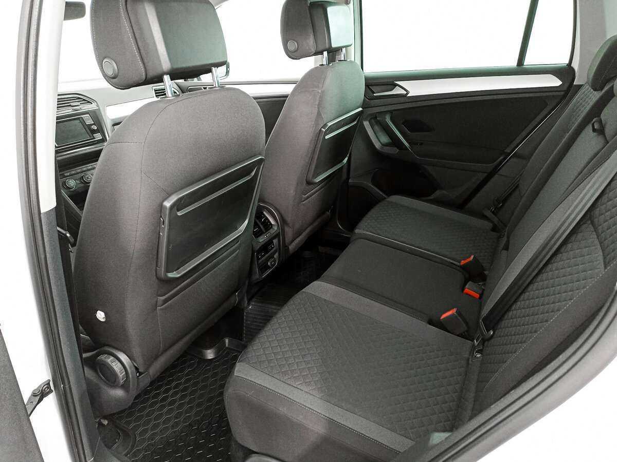 Volkswagen Tiguan б/у, 2017, Роботизированная. Фото: #11