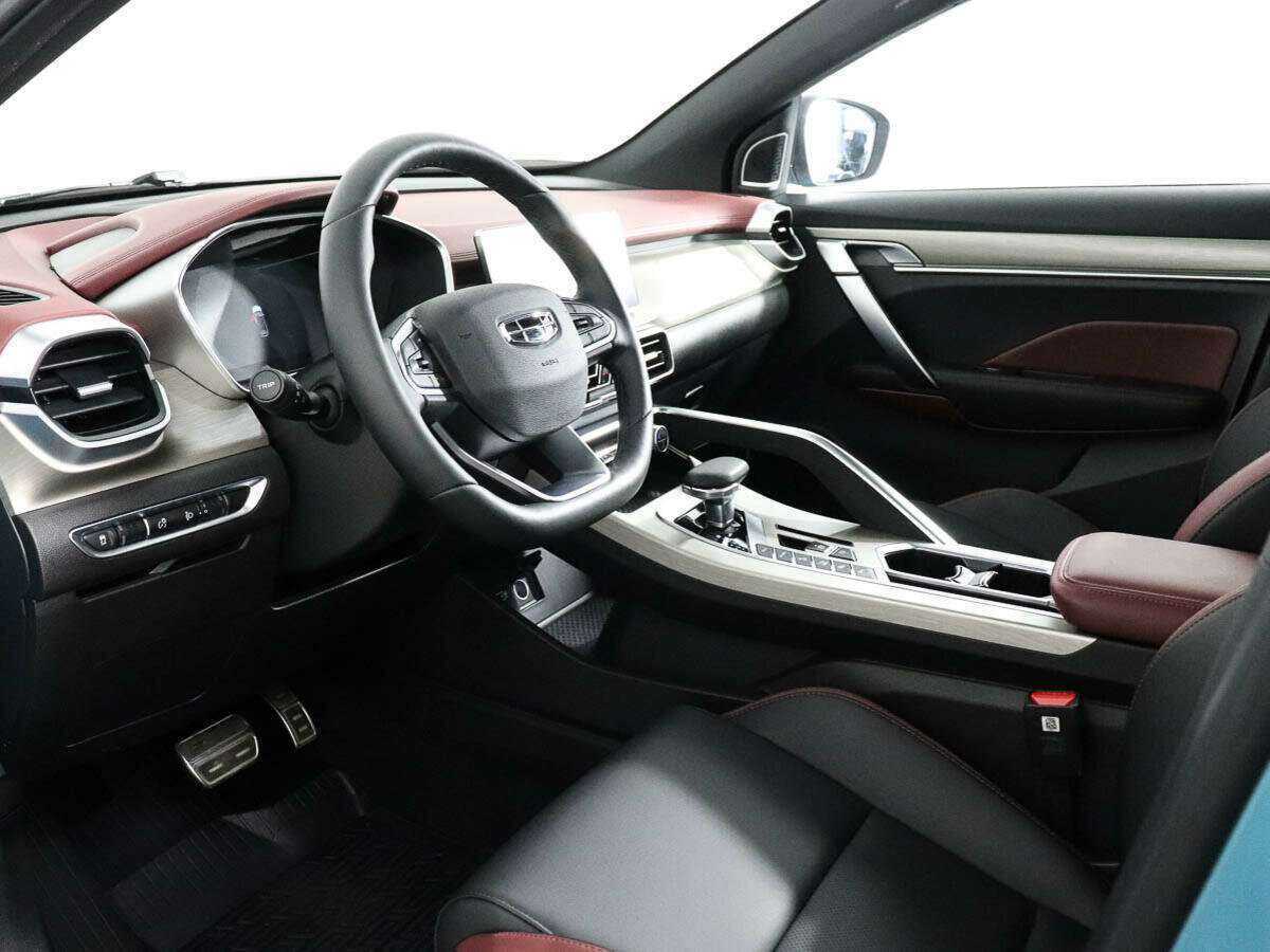 Geely Coolray б/у, 2023, Роботизированная. Фото: #7