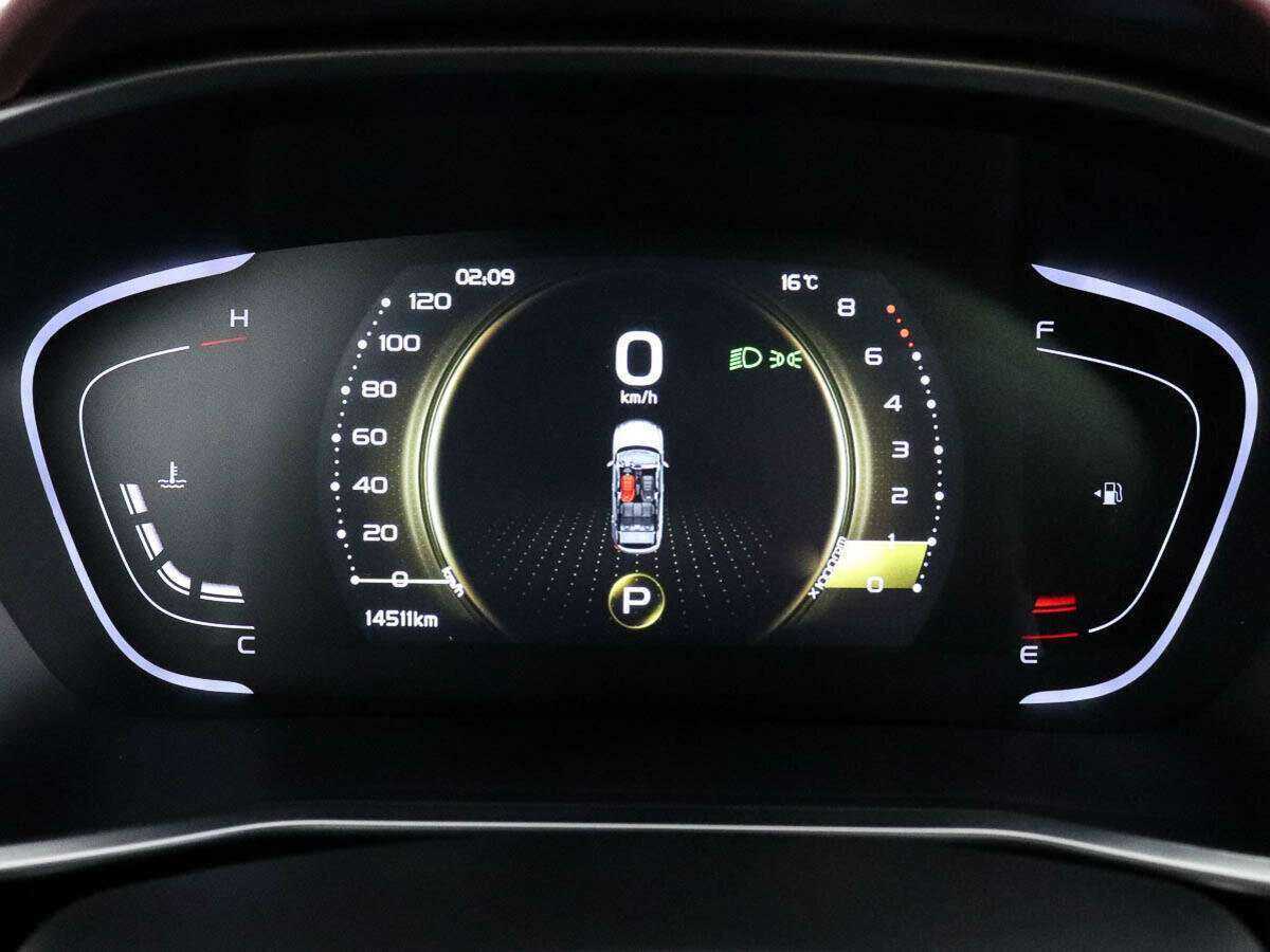 Geely Coolray б/у, 2023, Роботизированная. Фото: #9