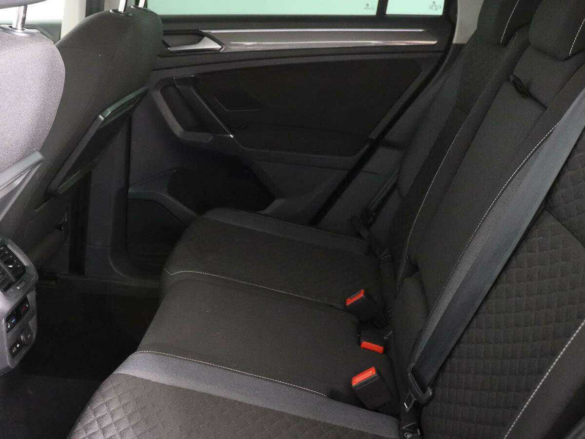 Volkswagen Tiguan б/у, 2018, Роботизированная. Фото: #8