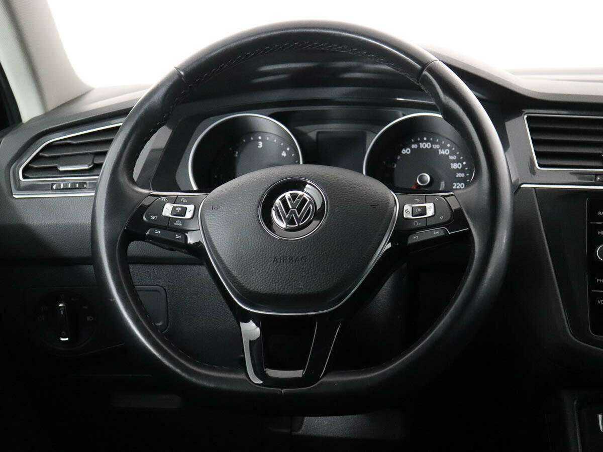 Volkswagen Tiguan б/у, 2018, Роботизированная. Фото: #12