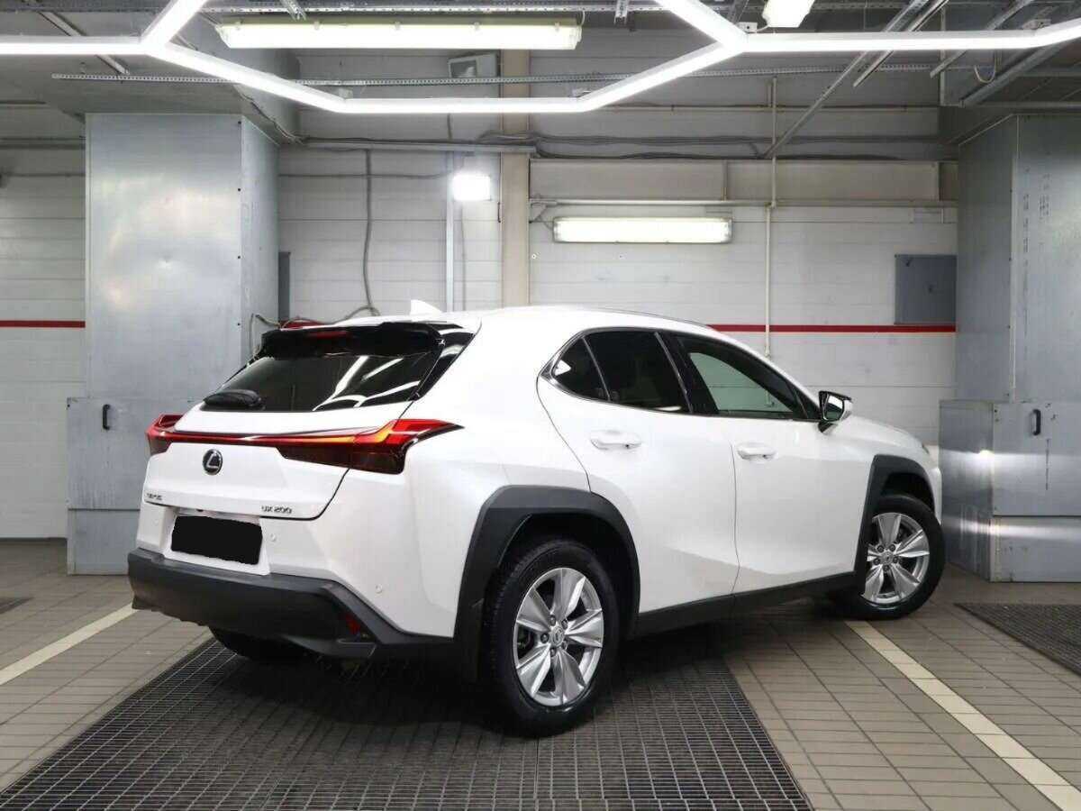Lexus UX б/у, 2019, Вариатор. Фото: #1