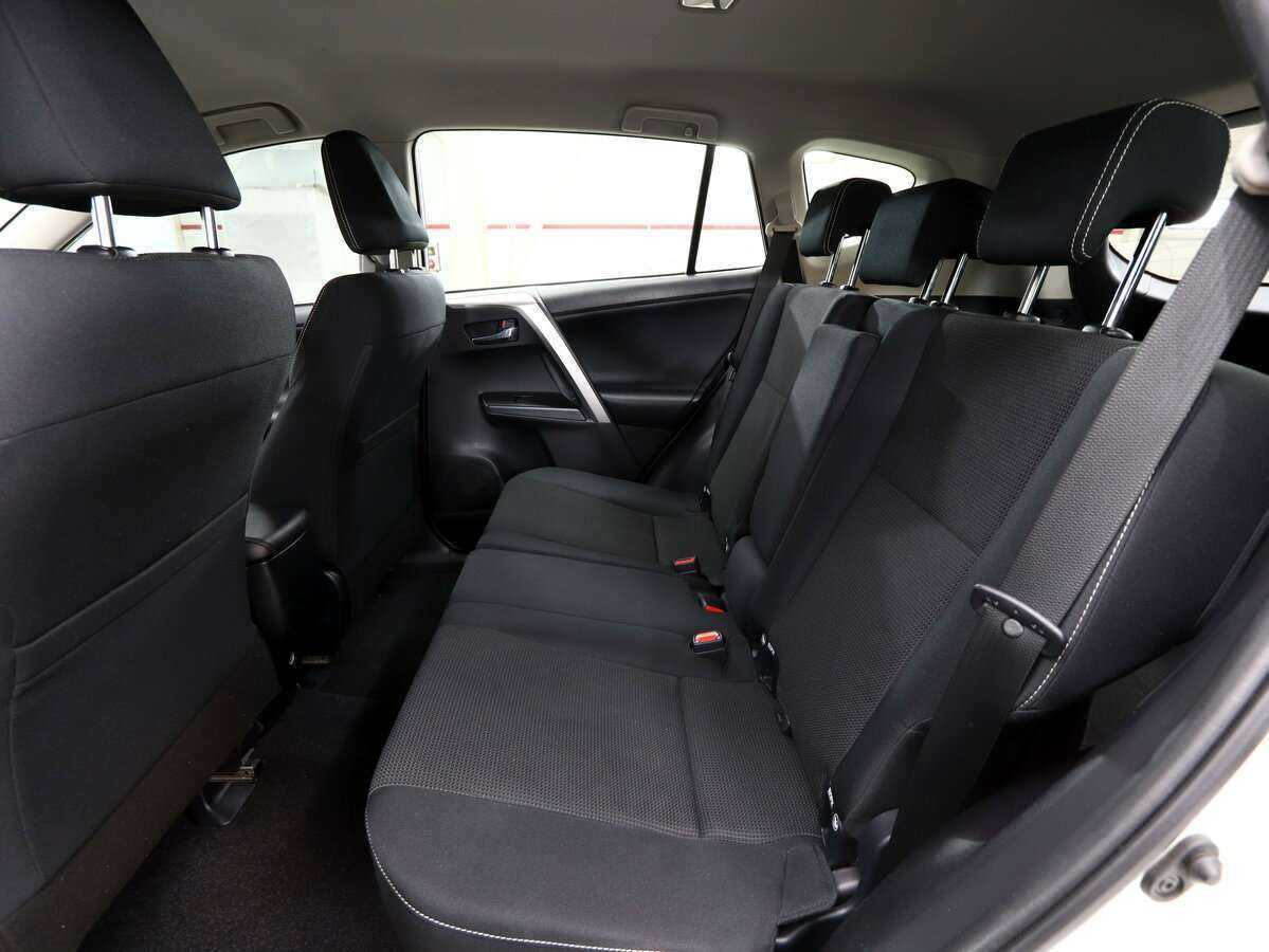 Toyota RAV4 б/у, 2017, Вариатор. Фото: #18