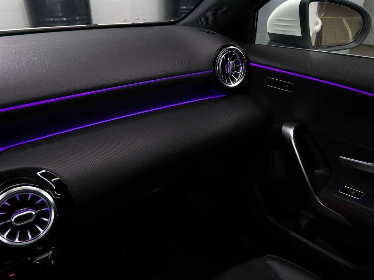 Mercedes-Benz A-Класс б/у, 2019, Роботизированная. Фото: #23