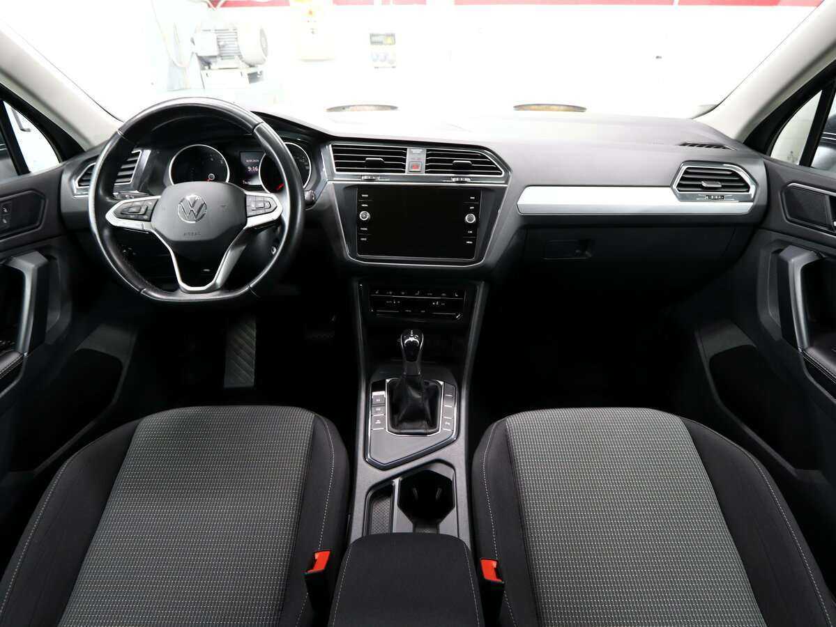 Volkswagen Tiguan б/у, 2021, Роботизированная. Фото: #10