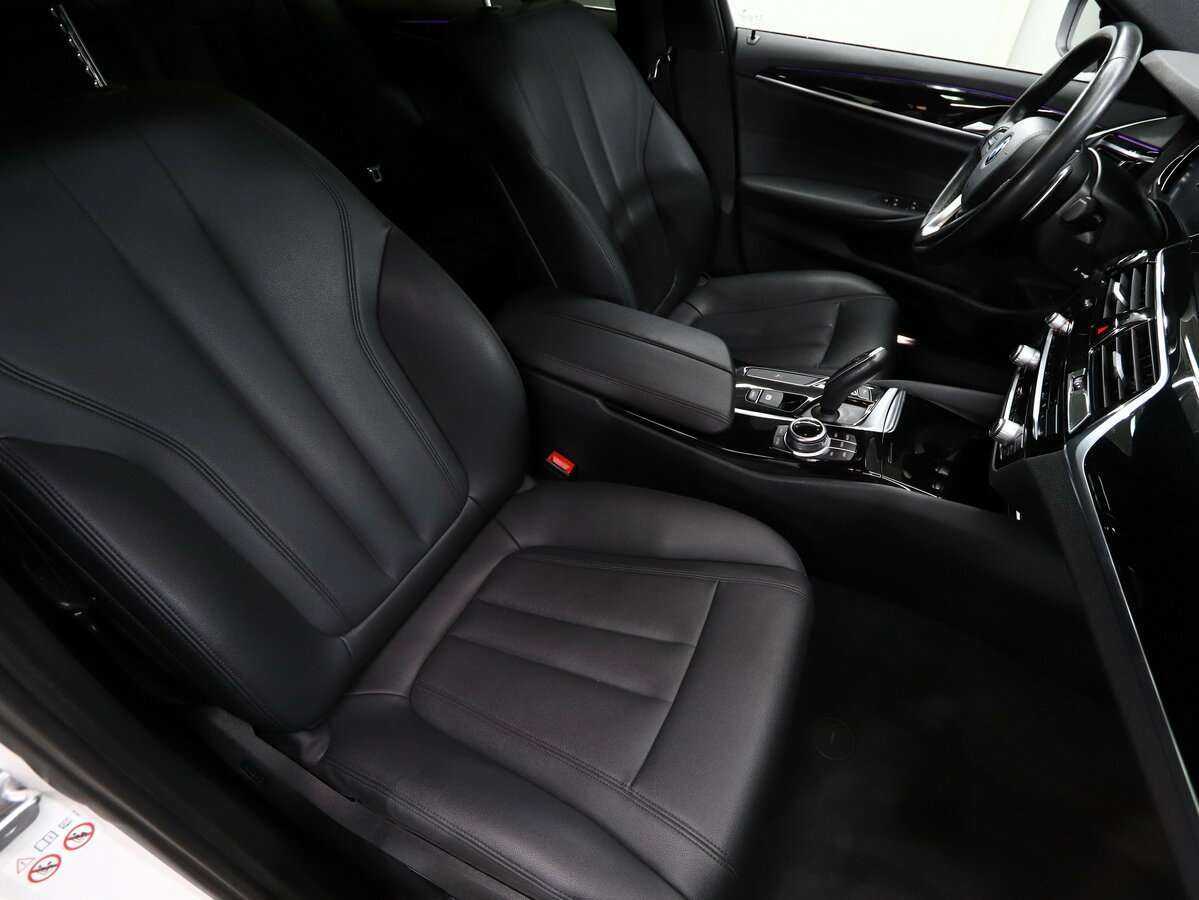 BMW 5 серии б/у, 2017, Автоматическая. Фото: #8