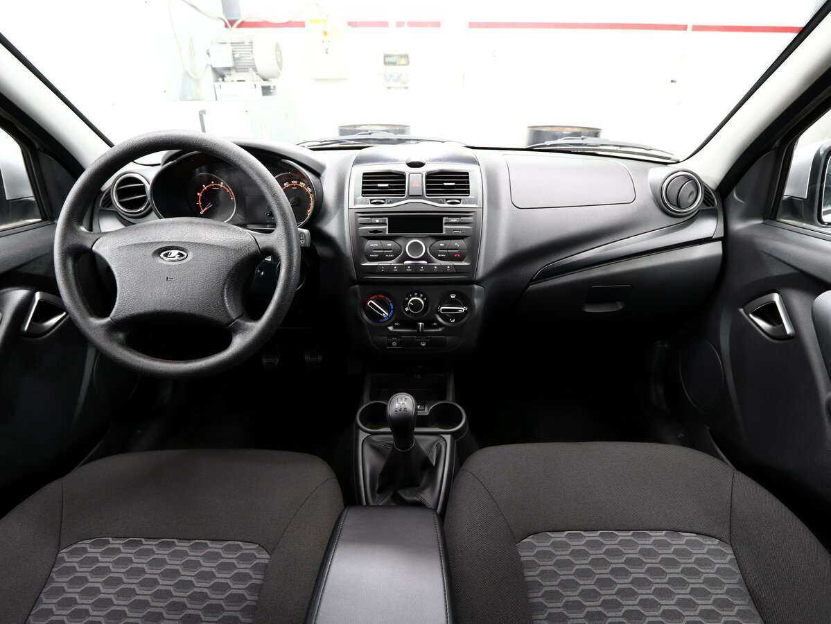 Lada (ВАЗ) Granta б/у, 2023, Механическая. Фото: #10