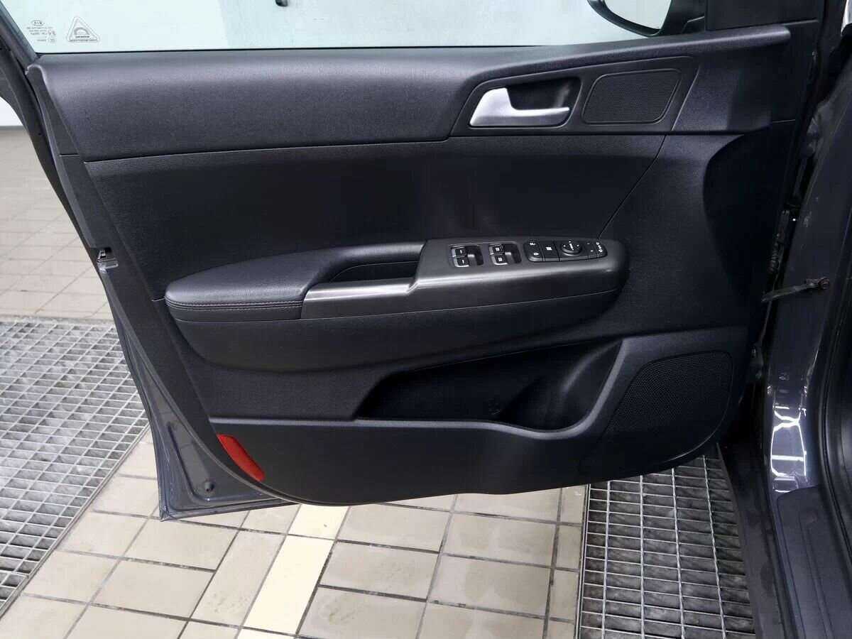 Kia Sportage б/у, 2020, Автоматическая. Фото: #7