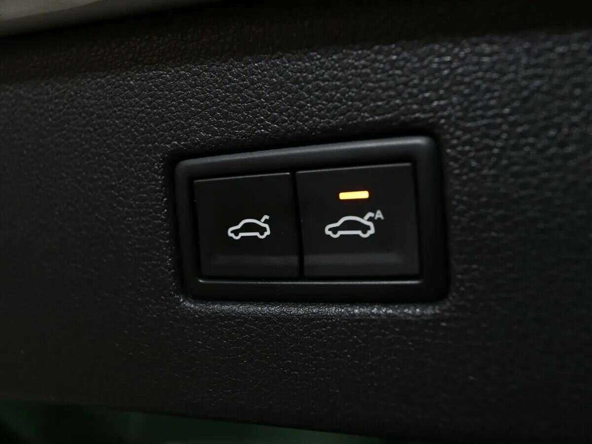 Volkswagen Tiguan б/у, 2018, Роботизированная. Фото: #4