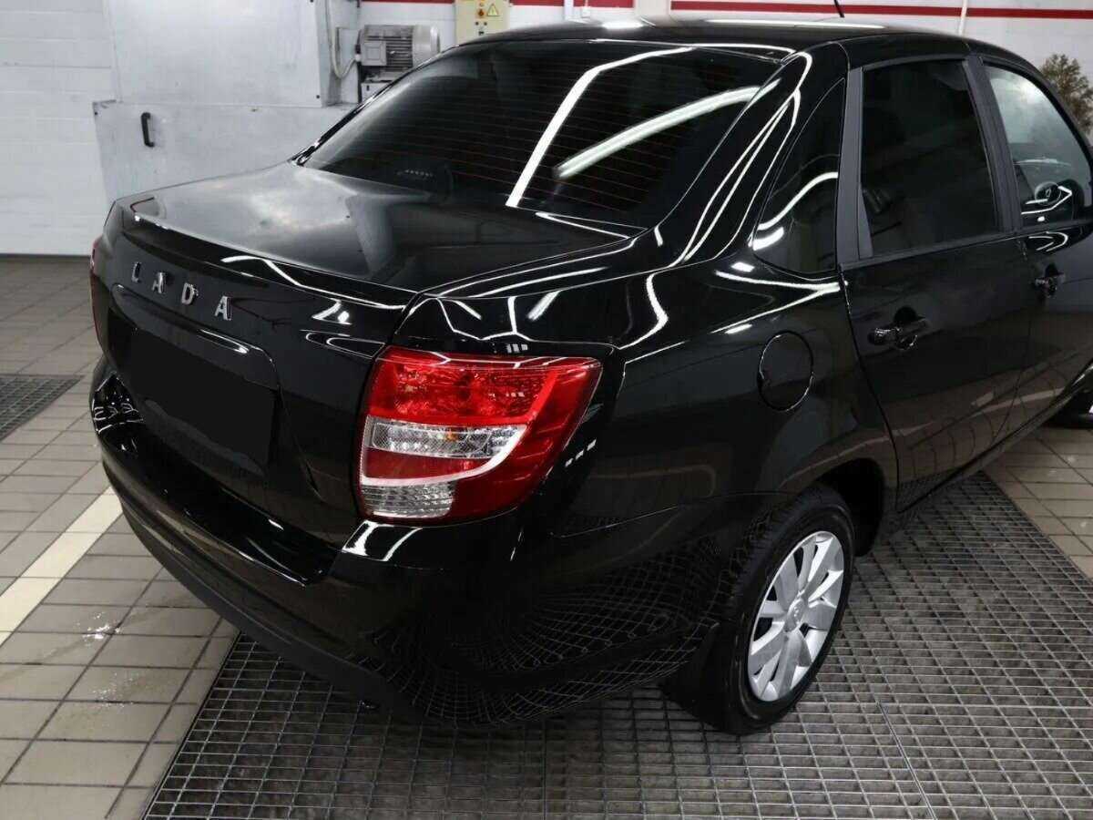 Lada (ВАЗ) Granta б/у, 2023, Механическая. Фото: #4