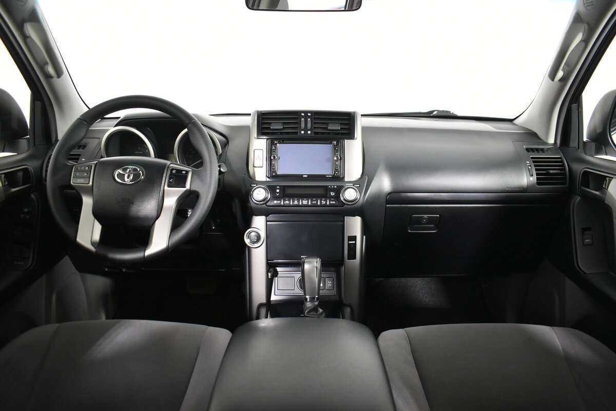 Toyota Land Cruiser Prado б/у, 2012, Автоматическая. Фото: #10