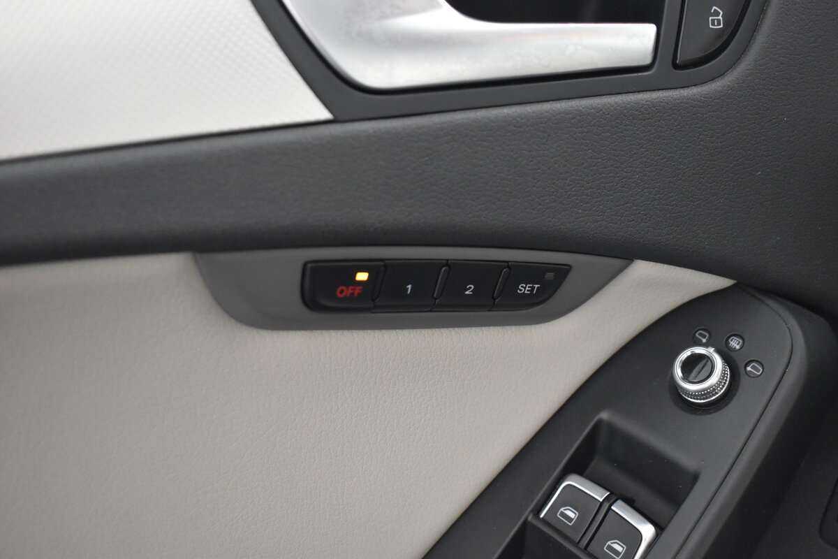 Audi A4 б/у, 2012, Вариатор. Фото: #8