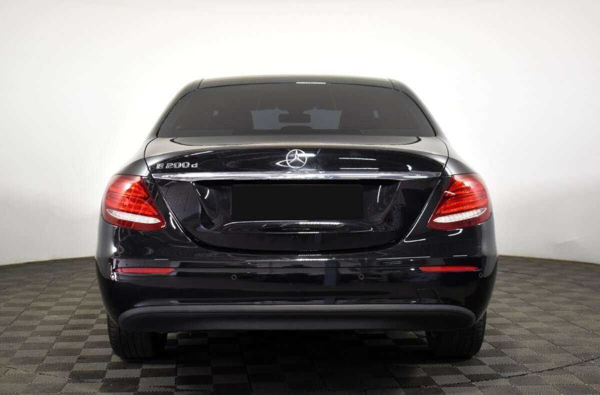 Mercedes-Benz E-Класс б/у, 2018, Автоматическая. Фото: #4