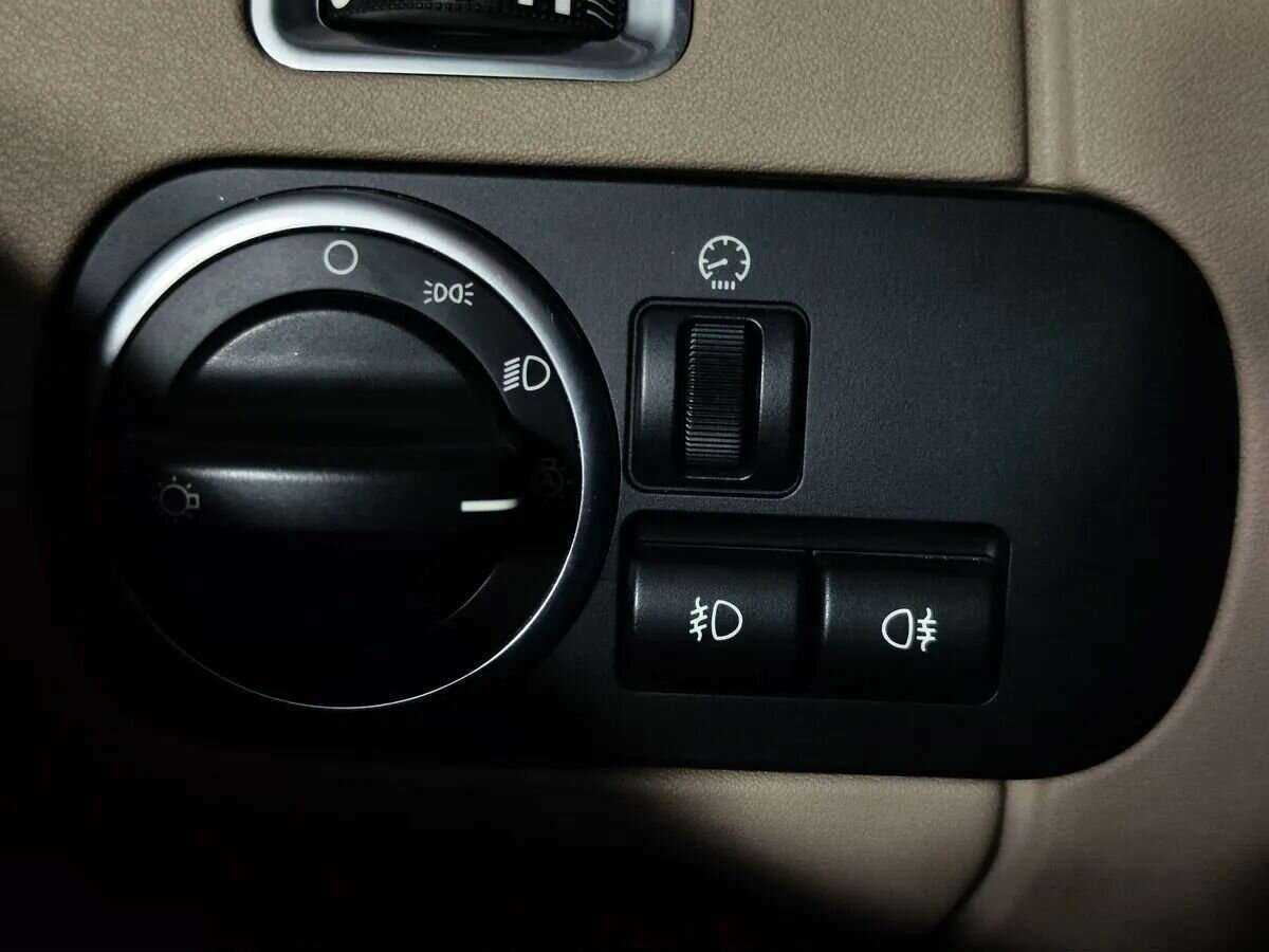 Land Rover Discovery б/у, 2014, Автоматическая. Фото: #19