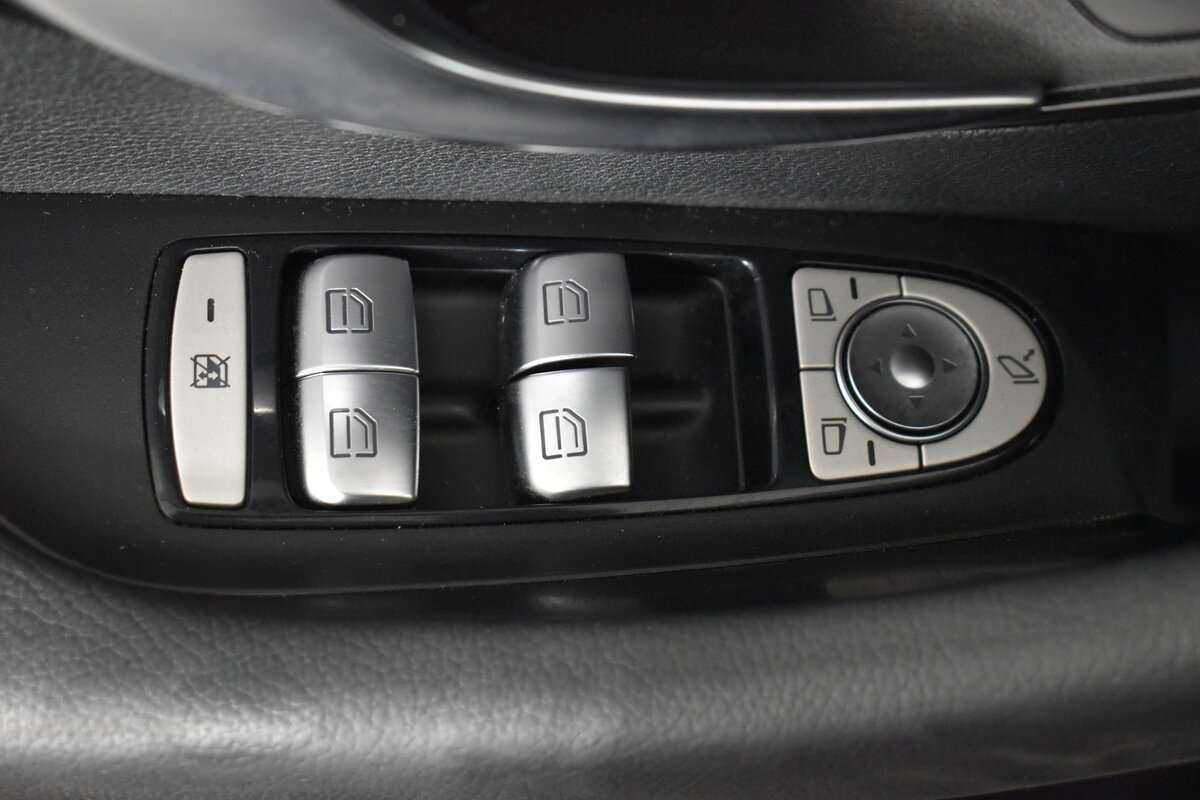 Mercedes-Benz E-Класс б/у, 2018, Автоматическая. Фото: #21