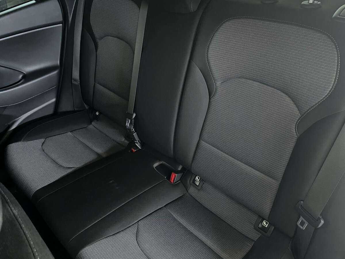 Hyundai i30 б/у, 2022, Автоматическая. Фото: #15