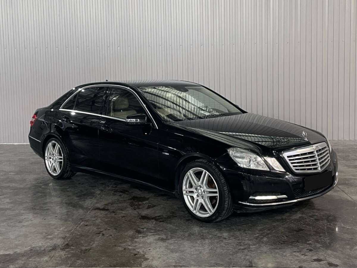 Mercedes-Benz E-Класс б/у, 2012, Автоматическая. Фото: #1